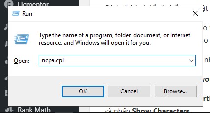 Mở hộp thoại Run bằng phím Windows + R, gõ lệnh ncpa.cpl và nhấn Enter hoặc OK.