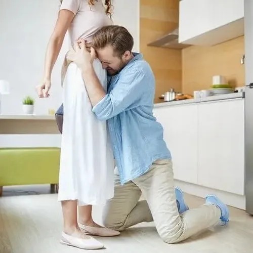 Meme vui cầu xin giúp hóa giải không khí căng thẳng