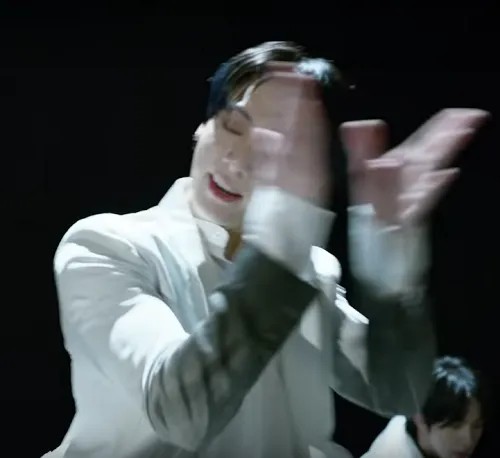 Khi khen ai đó, dân mạng không nói mà vỗ tay bằng meme