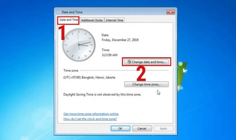 Cửa sổ Date and Time hiển thị tab Date and Time và nút Change date and time được khoanh đỏ