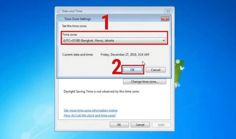 Cửa sổ Date and Time Settings hiển thị lựa chọn múi giờ UTC+7 trên Windows 7