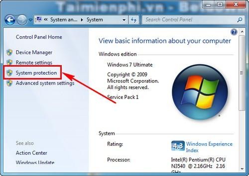 Chọn System Protection từ thanh bên trái cửa sổ System Properties