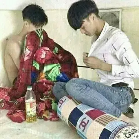 Meme dầu ăn đậm chất hội bạn thân