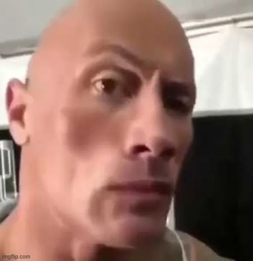 Ảnh hài The Rock nghi ngờ khiến người xem bật cười
