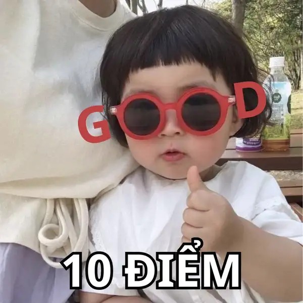 Em bé chấm 10 điểm tròn trĩnh