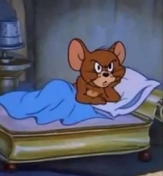 Jerry chống tay suy nghĩ ko hiểu chuyện gì