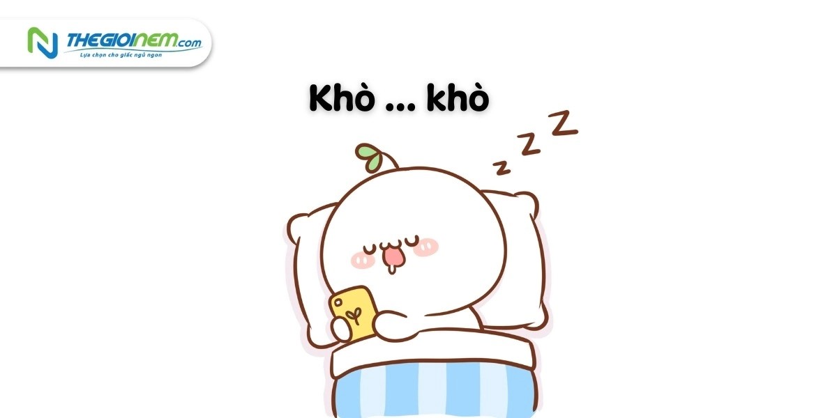 Hình ảnh một cặp đôi đang ôm nhau ngủ dưới ánh trăng sao